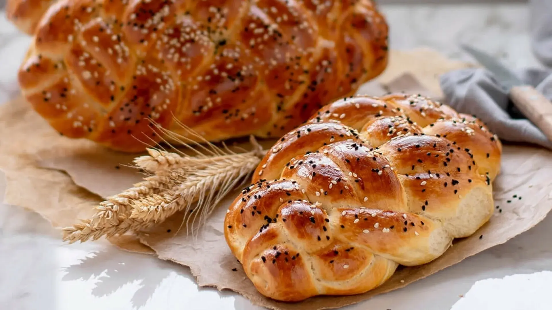 bread with corn in shape of a braid