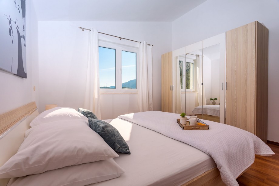 Bedroom No1 with 1 double bed AP2