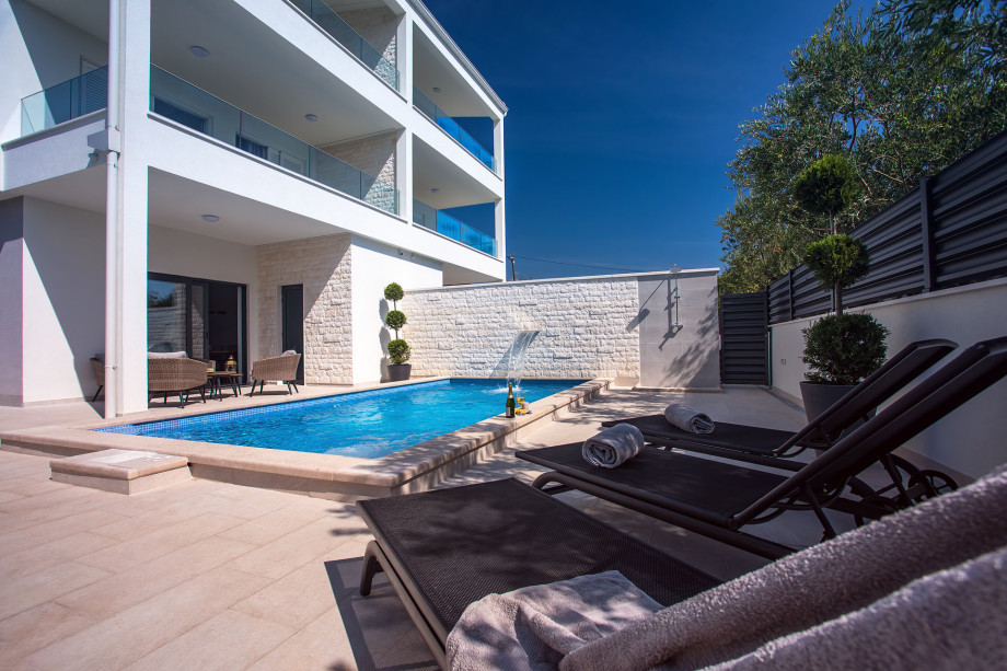 Enjoy your privacy at the pool area, only 30m from the sea