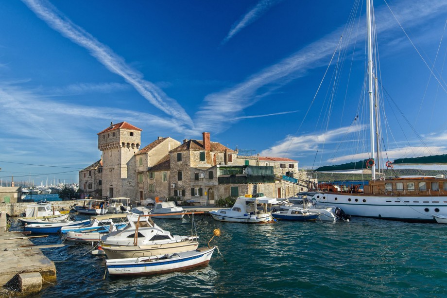 Nearby history attraction and nice small village Kaštel Gomilica