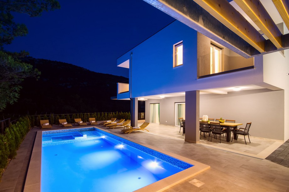 Villa Tela in the evenings..