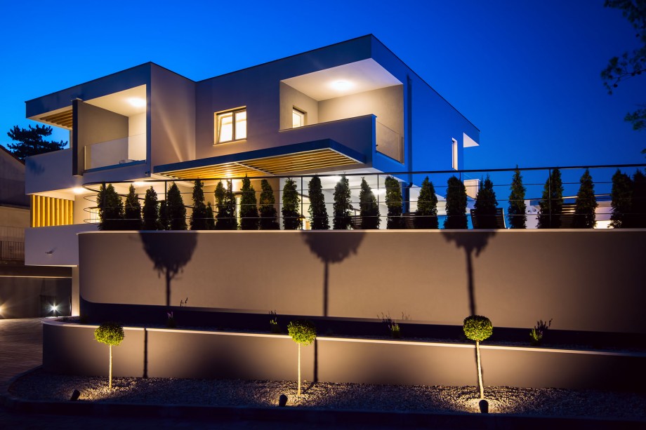 Enjoy evenings at this idyllic location and all that luxury Villa Tela offers