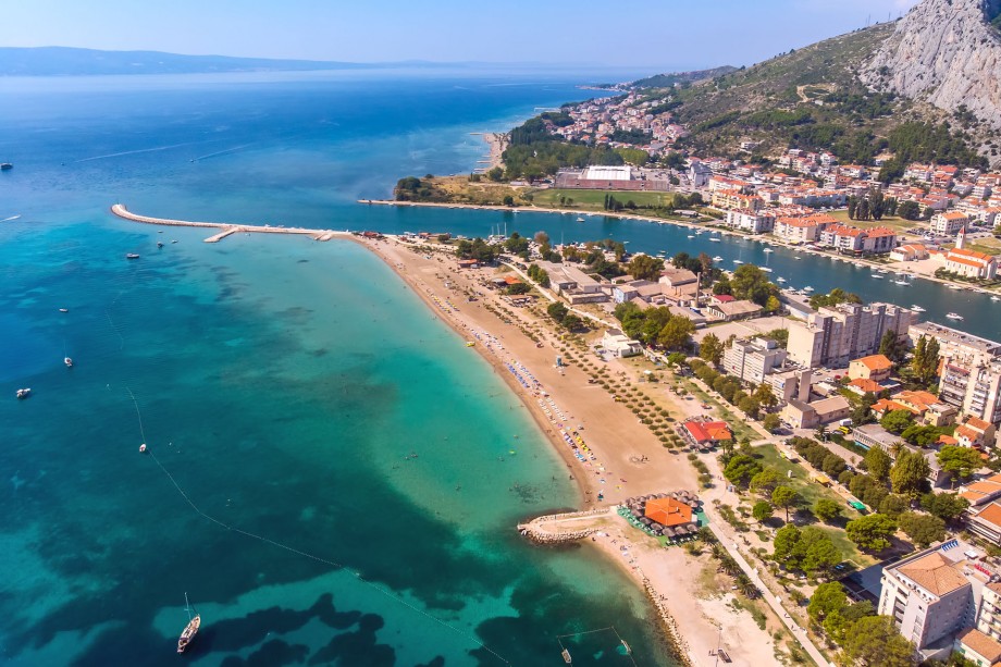 Town Omiš where the Cetina river meets the Adriatic sea, 15 km away