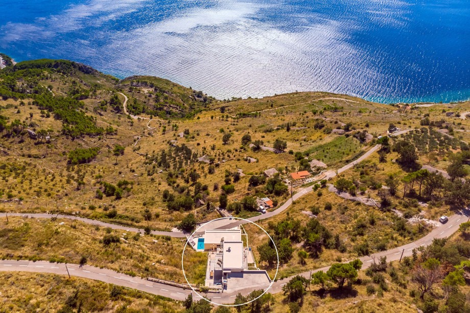 Only a few minutes drive is Artina beach, most beautiful beach in this area