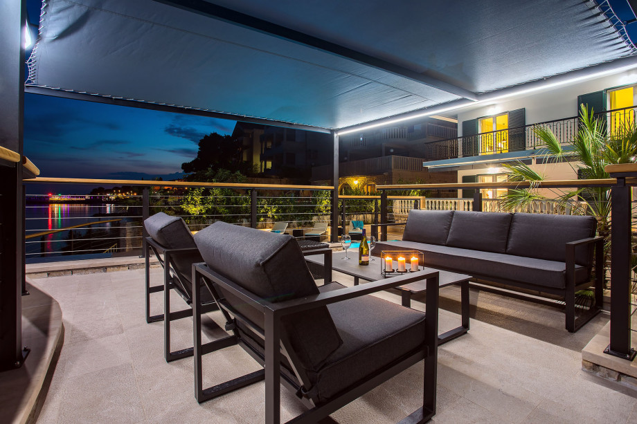 Lounge corner for perfect relaxation watching the sunset