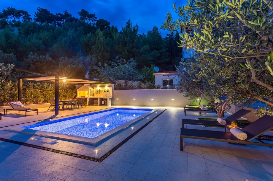 Spend relaxing nights on this beautiful place, enjoying in hot evenings