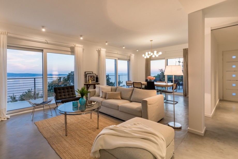 Connected dining and living area and amazing panoramic sea view