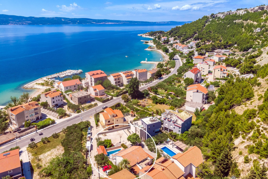 Only 90 meters away from the beautiful sandy beaches of Duće, within walking distance of restaurants, bars, mini markets,