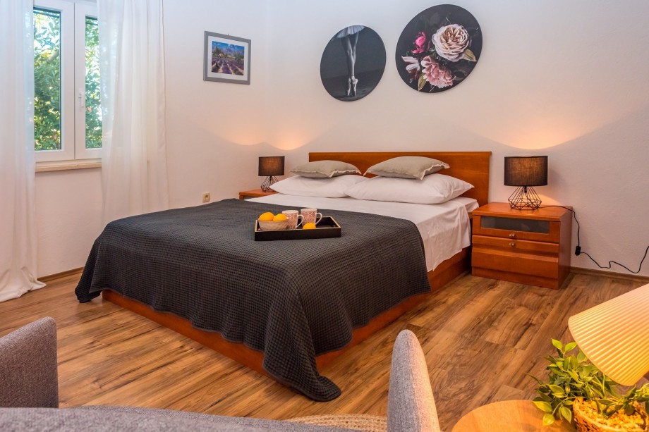 First floor that offers: Bedroom NO3 with double bed 160 x 200, sofa bed 80 x 200, TV, A/C, en-suite bathroom with shower