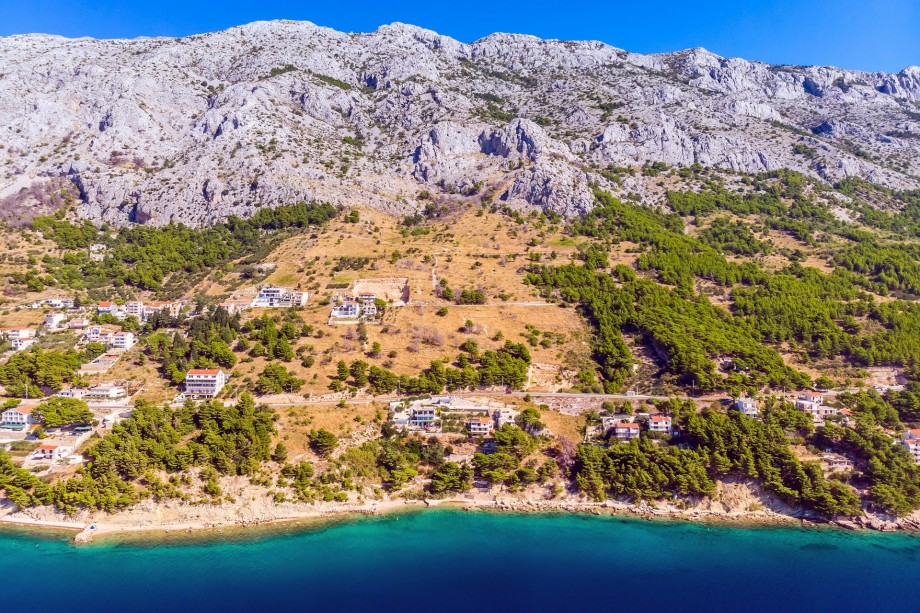 The old part of the village Mimice and pure nature