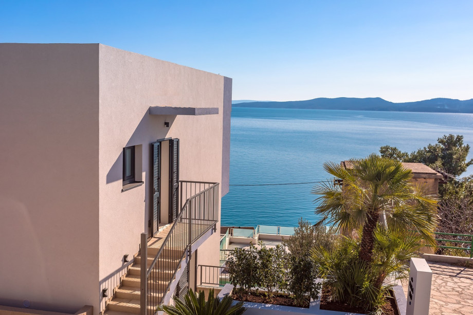 The property size is 350sqm and it is fully fenced.There is a secured parking place for 2 cars on the property.