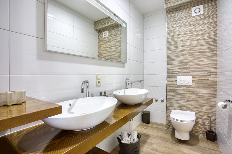 Toilet on the ground floor, next to the kitchen