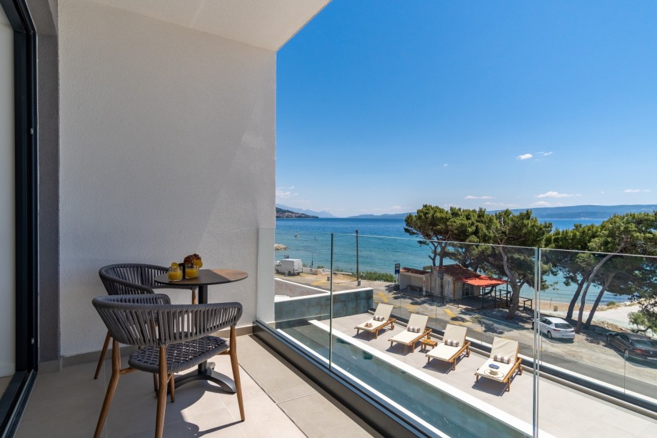 Exit to the terrace with amazing sea and pool view