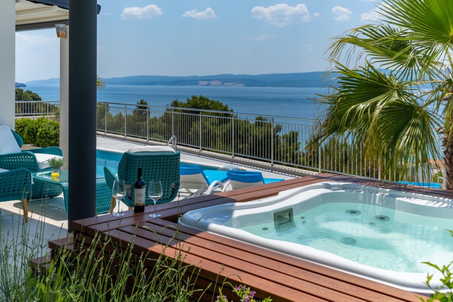 Amazing panoramic sea views from whole property that will take your breath away