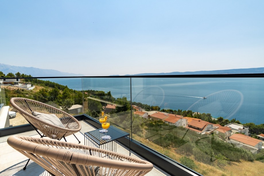 Bedroom No1 offers a balcony with amazing sea views