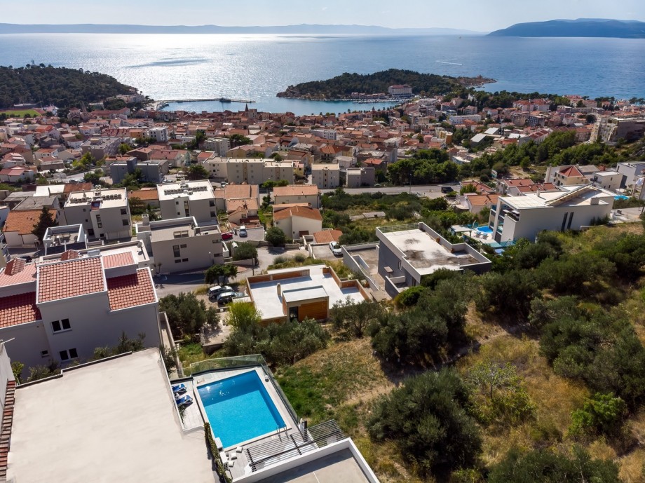 Breathtaking city and sea views from the villa