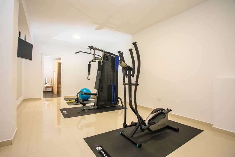 Gym for training next to the Sauna