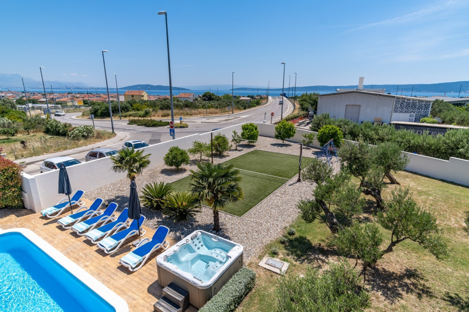 play court with many toys for your children