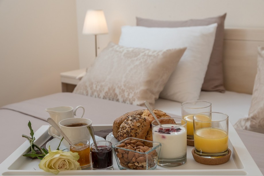 Next to the living area is also a Bedroom No3 with super king-size bed 200cm x 210cm