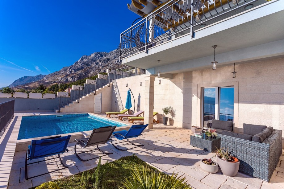 Additionally, you have 3 mountain bikes for you use, included