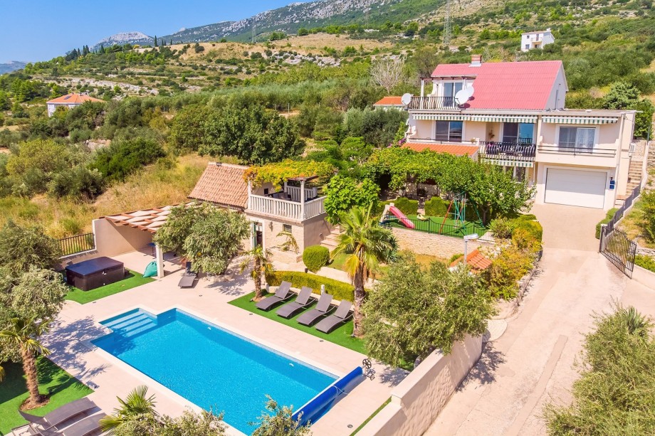 Villa Paula is surrounded by unspoiled nature.