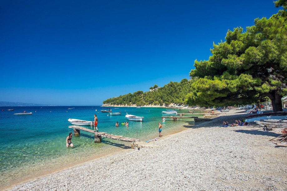 Beautiful pebble beaches with crystal clear sea only 20min drive away