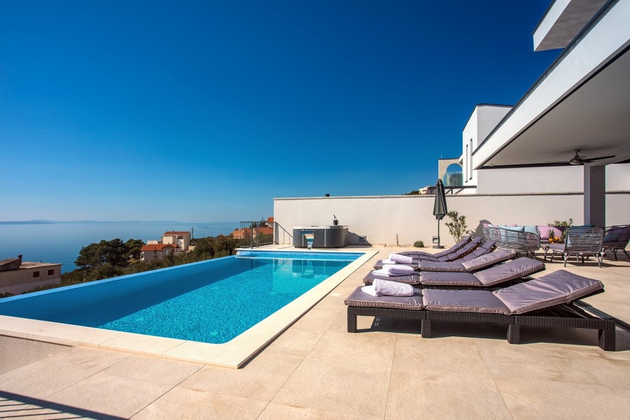 Villa Nano - Private heated 32 sqm infinity pool, a jacuzzi, amazing sea views