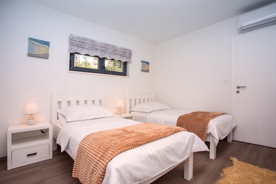 Bedroom No3 with 2 single beds and A/C, TV, first floor