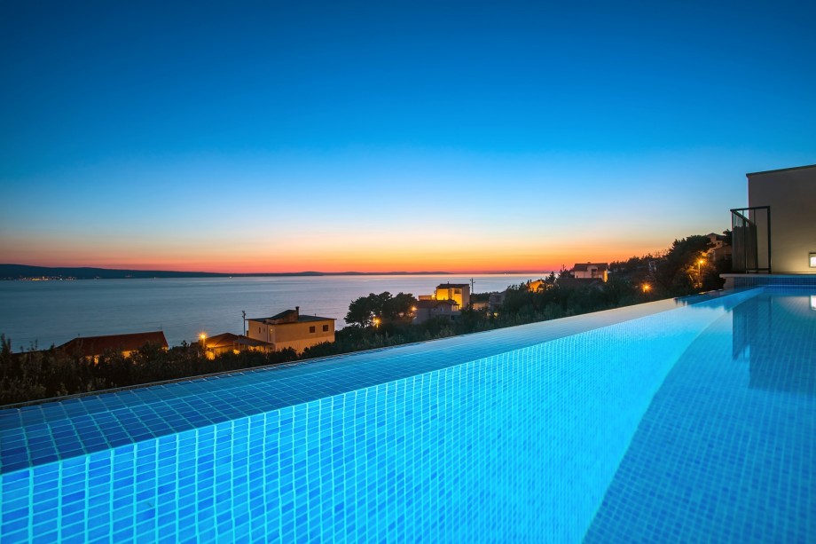 Swim to the edge of the pool and enjoy the views