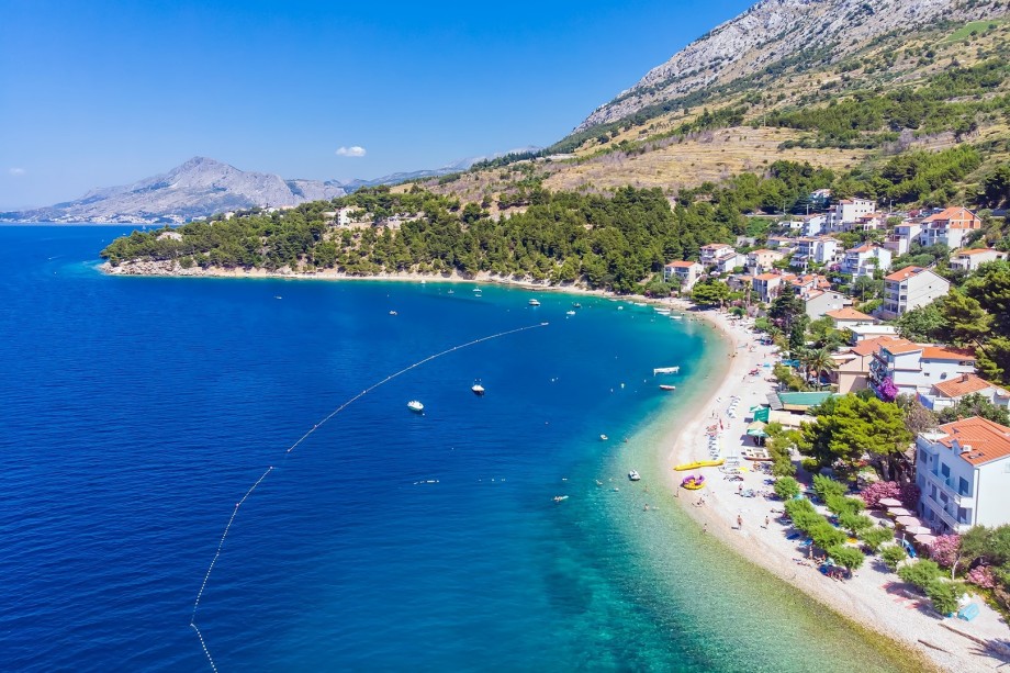 Beautiful place Stanići near Omiš and location of Villa Dasianda, 90m from sea