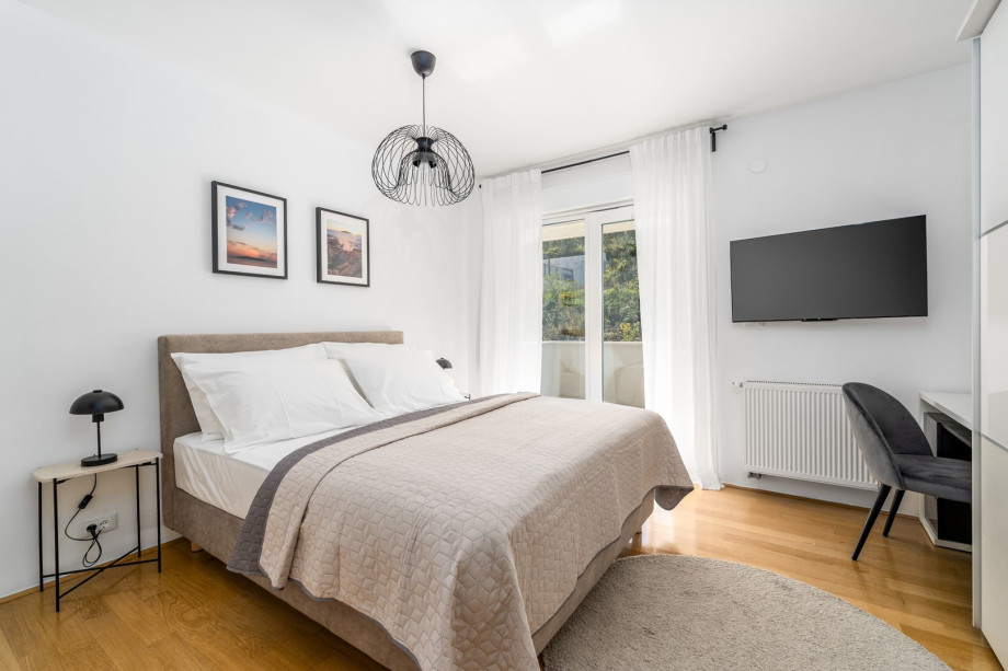 Bedroom No4  with double bed 160cm x200cm