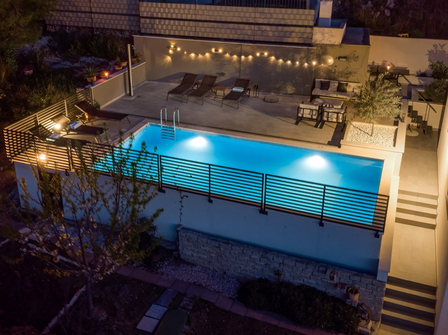 Villa Nina is located close to the very famous town Split (8 km to the center)