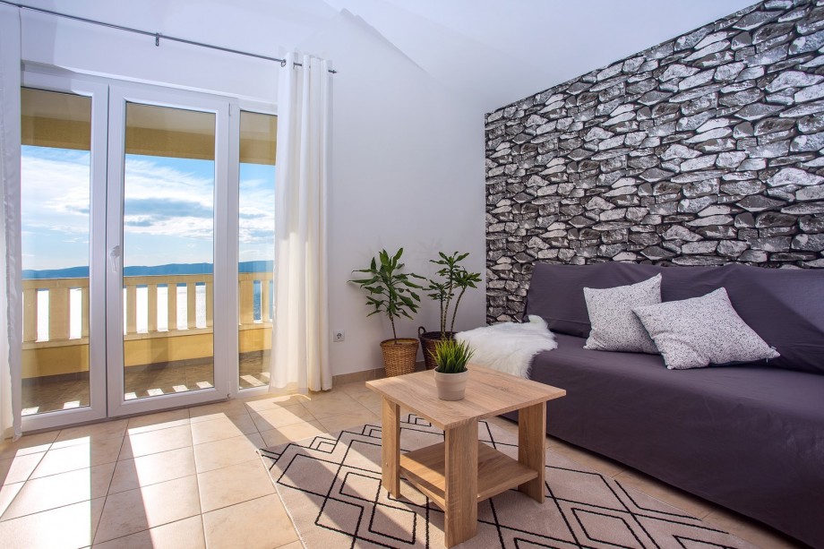 Living area  very spacious with kitchen and exit to terrace with sea view, 2nd floor