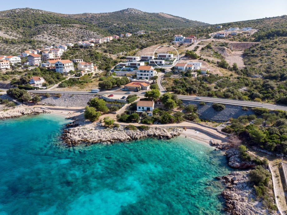 The Outdoor area offers a private and heated pool 7m x 5m, an outdoor Whirlpool (Hot-Tub), outdoor shower, 8 sun deck chairs