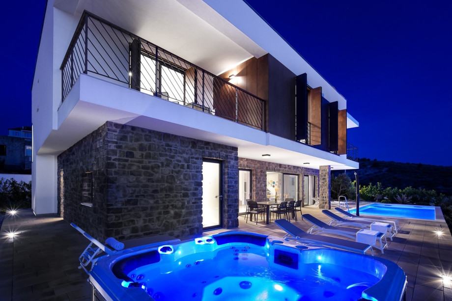 This would be your perfect home away from home for a well-deserved stress-free vacation.