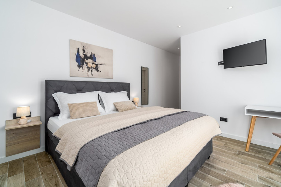 A/C, TV, and very spacious terrace