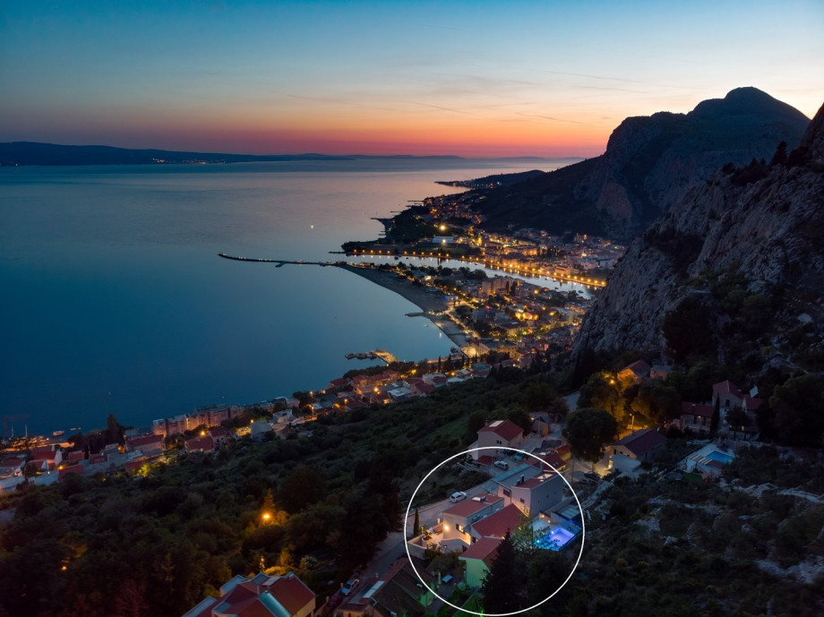 New! Villa Atopos with heated private pool, 5 bedrooms, Cinema room, panoramic sea views