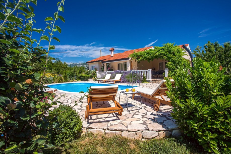 Green paradise for your perfect relaxation.