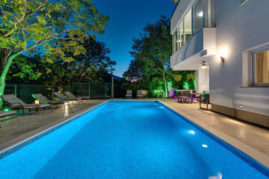 The local area is very unspoiled, quiet and offers a really relaxed and stress-free vacation that you deserve