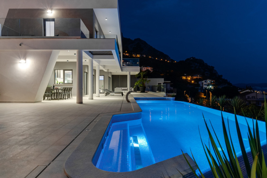 Luxury Villa Ada in the night