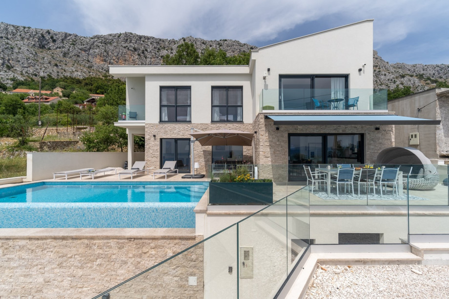 Stunning sea views from almost every angle of the house