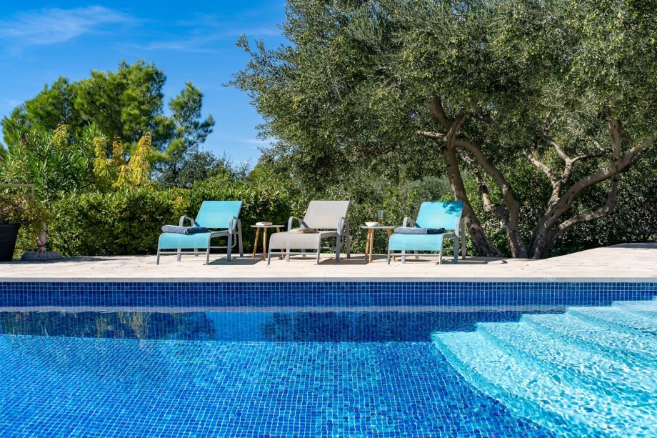 Villa is offering a nice and cozy feeling for your romantic or family relaxation