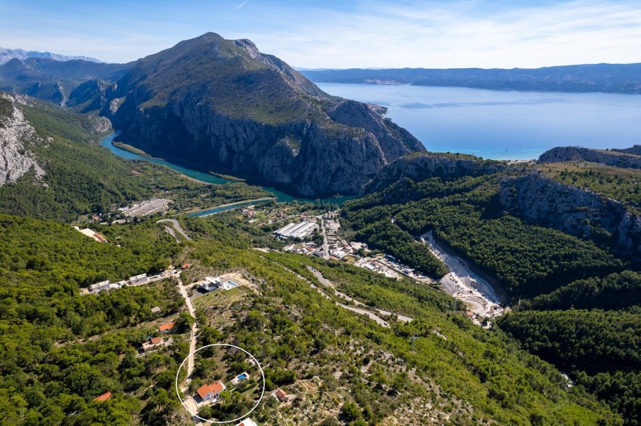 Marked position of The Captain's House with amazing views of the canyon