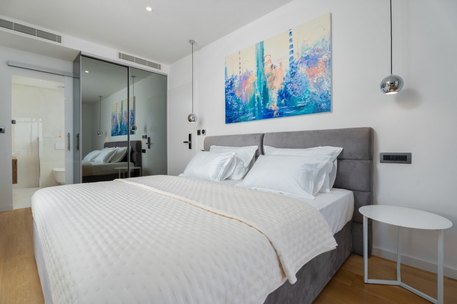 Bedroom No1 has direct approach toward the outdoors and the pool area (an additional bed 80cm x 200cm can be added in this bedroom upon request).