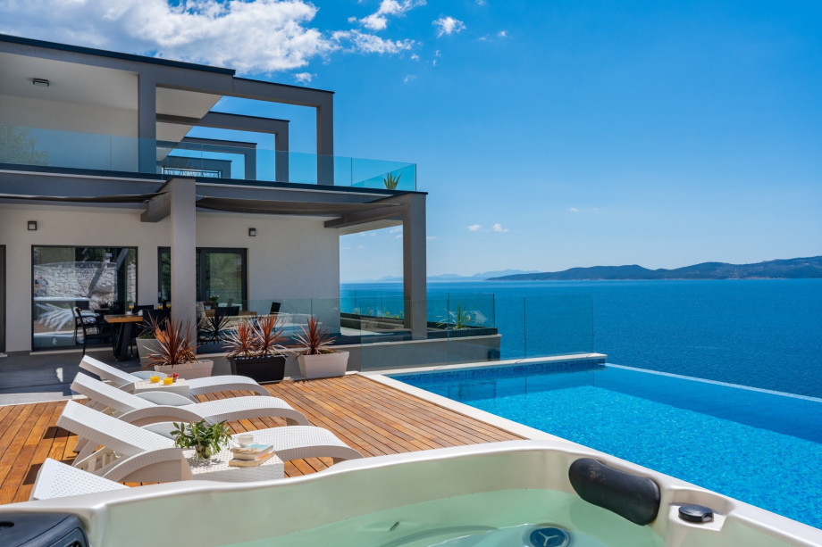 Villa is luxuriously furnished, fully air conditioned, with free WiFi