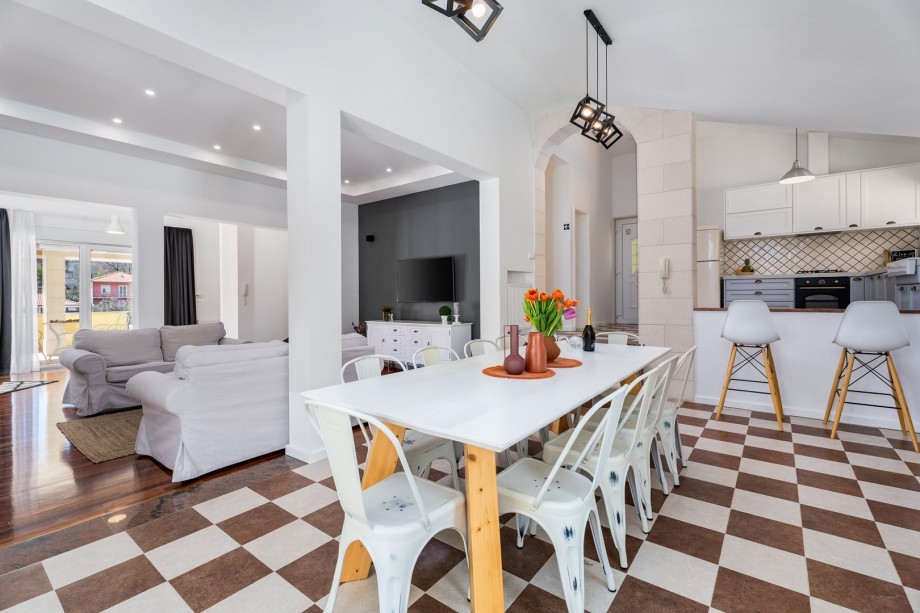 Spacious and fully air-conditioned interior