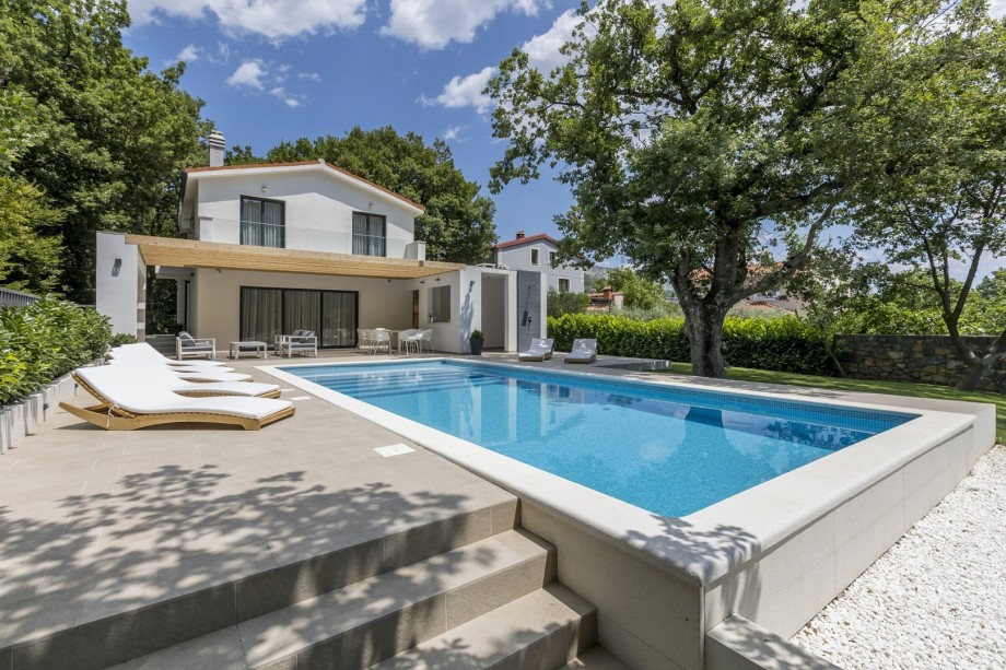 Your well-deserved peace of Heaven offering spacious and stylish accommodation