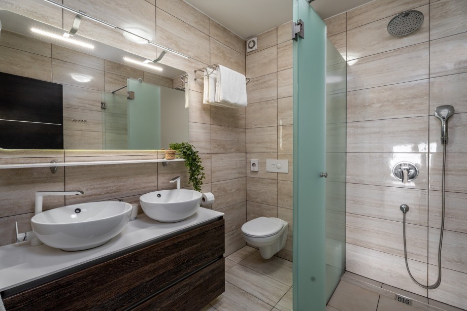 Bathroom with shower at ground floor