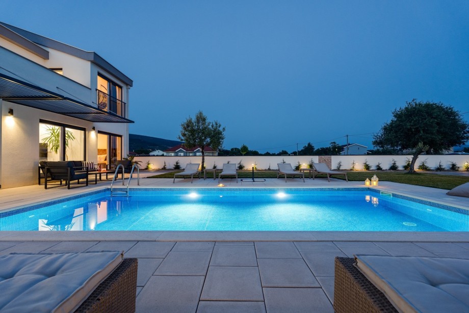 Come to Villa Anja and spoil yourself during a well-deserved vacation at this amazing location