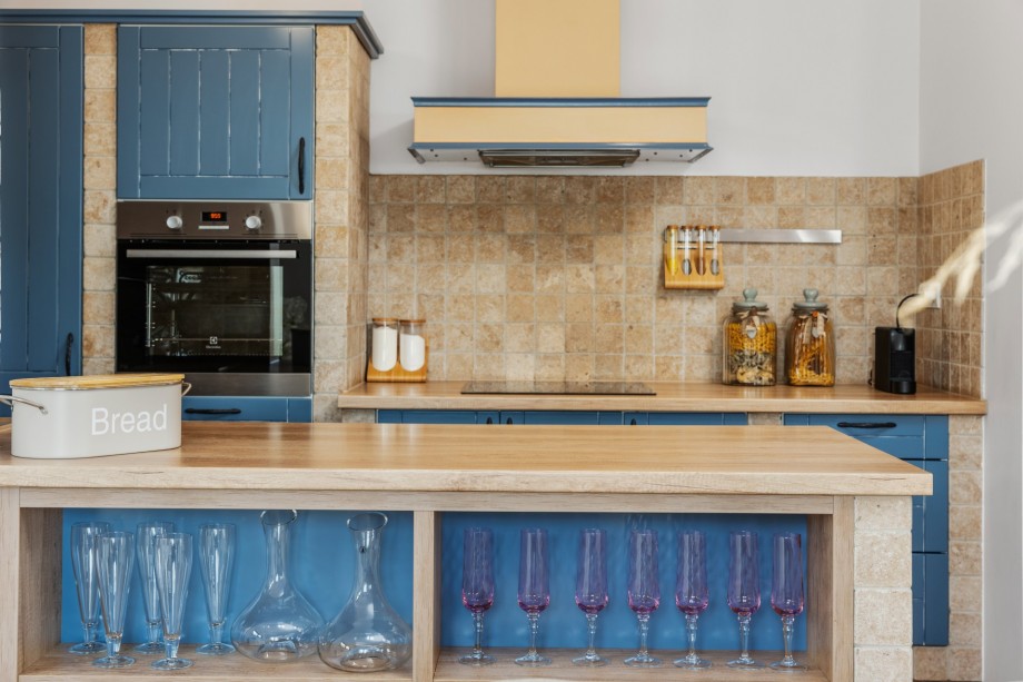 Fully equipped kitchen with all needed appliances